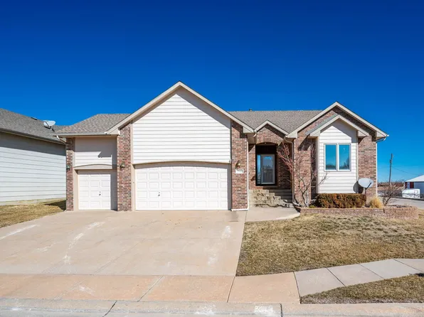 7540 E Castle Pines Ter, Wichita, KS 67226