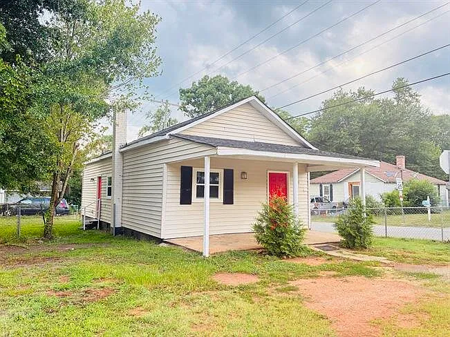 401 S Gray St — Photo 16