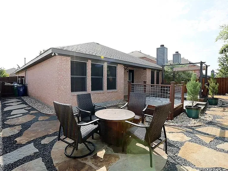 3623 Spring Run Ln — Photo 15