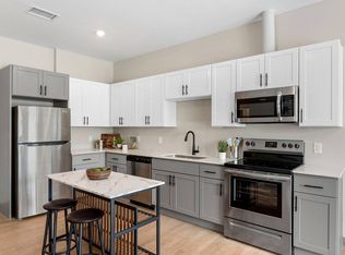 Medley, Cleveland, OH 44106