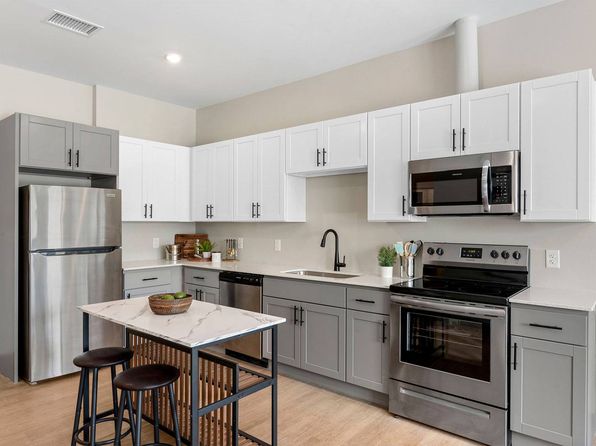 10300 Cedar Ave #224