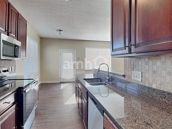 4th image of 4676 Trumhall Dr