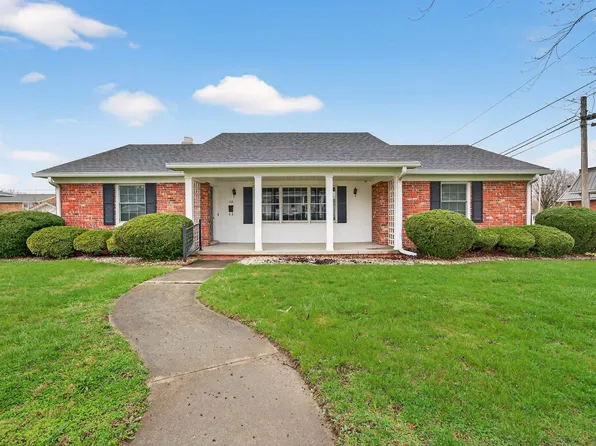 112 W Howard St, Galveston, IN 46932