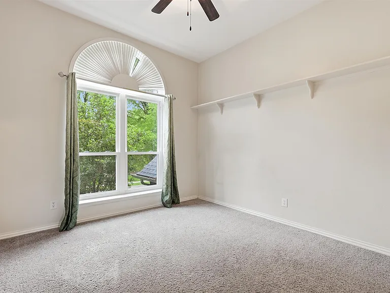 11317 Sunrise Ln — Photo 16