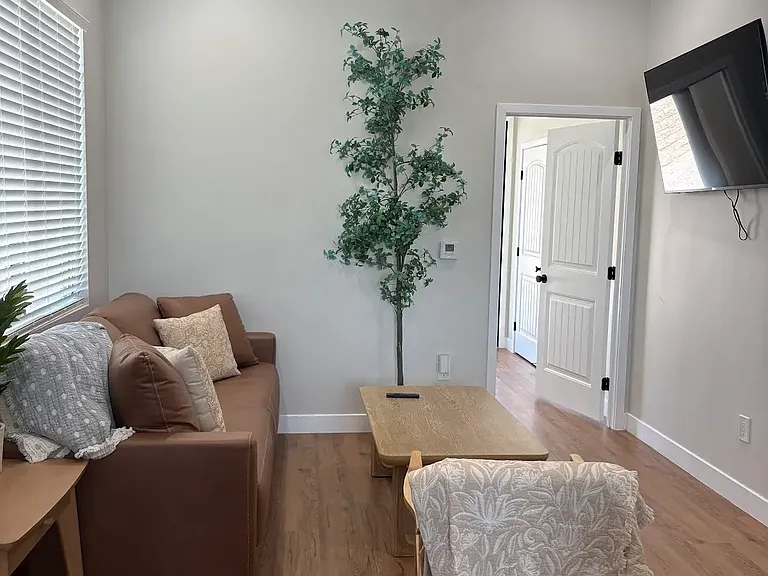 9004 Olive St #4 — Photo 4