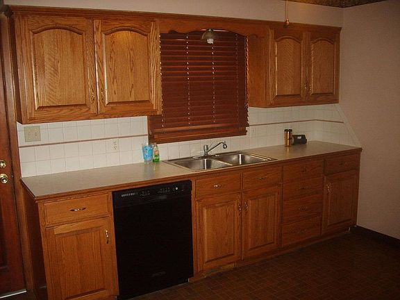 5th image of 2722 Ash St