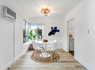 8520 Sherwood Dr APT 1, West Hollywood, CA 90069