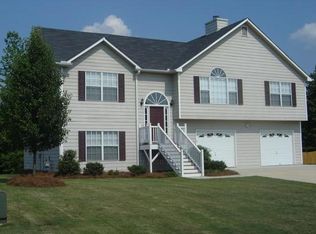 279 Hickory Lake Dr, Acworth, GA 30101