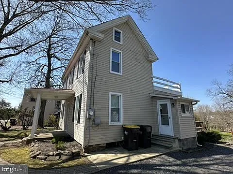 722 Hilltown Pike — Photo 2