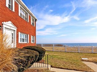 71 East Broadway, Milford, CT 06460