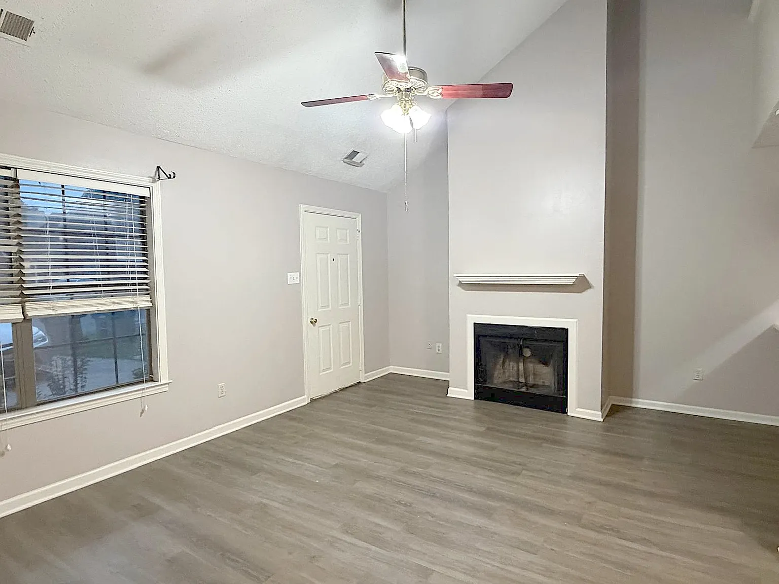 Willows Cove - 6788 - 1 — Photo 3