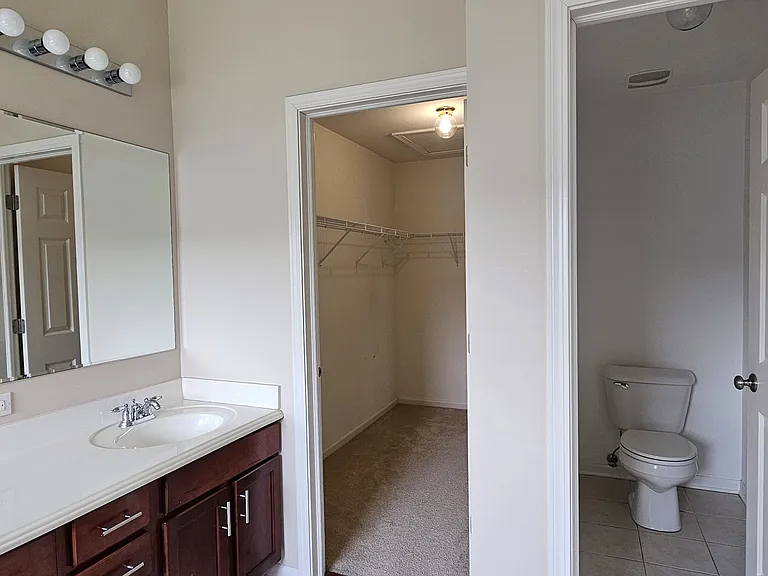 481 Silver Charm Dr — Photo 14