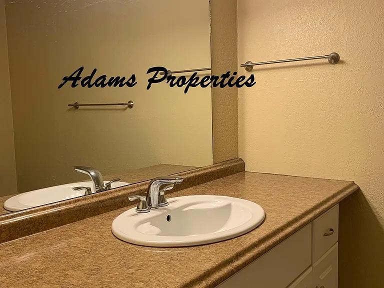 220 Israel Rd SW — Photo 19