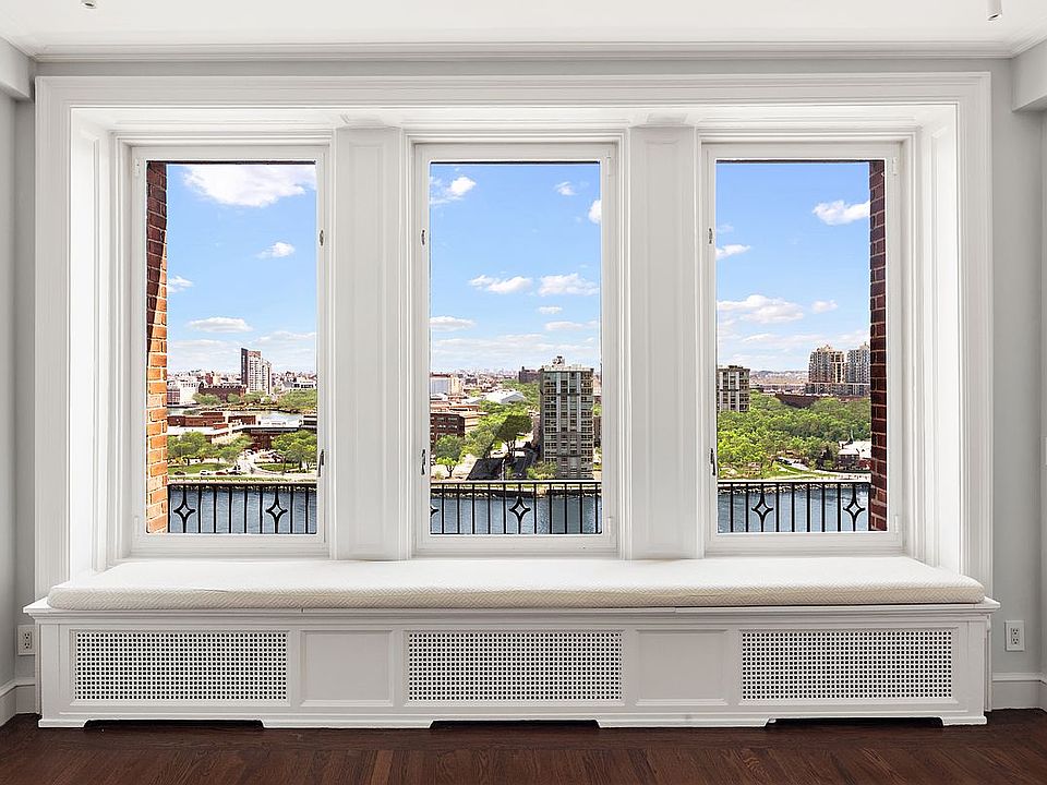 1st image of 25 E End Ave #12C