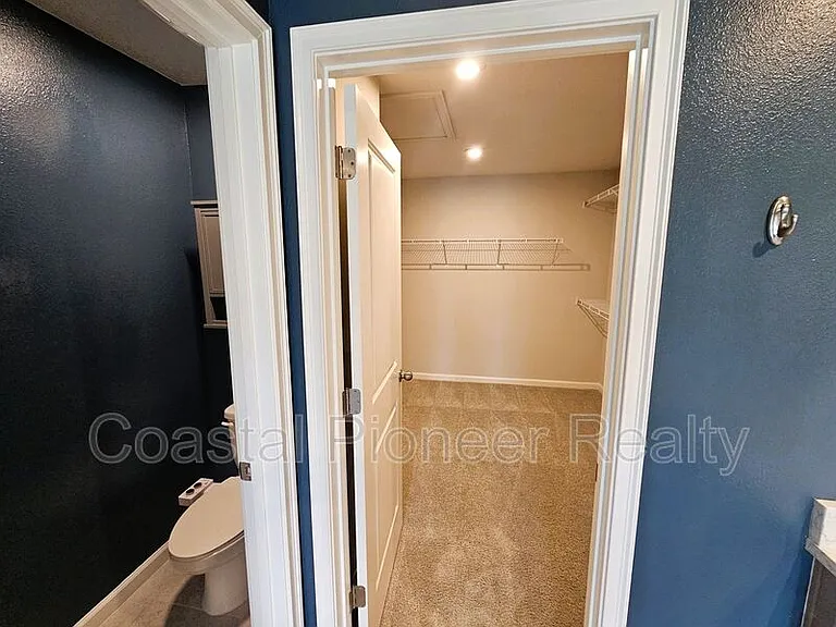 19403 Blue Pond Dr — Photo 28