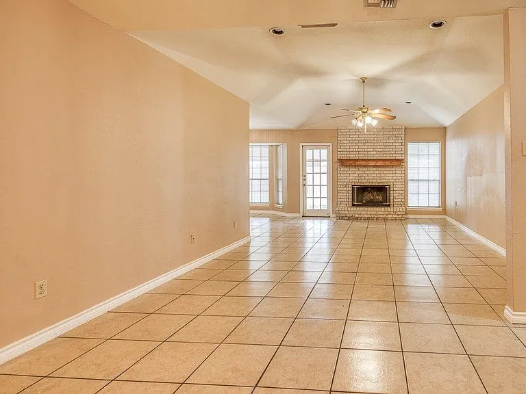 2322 Willow Dr — Photo 27