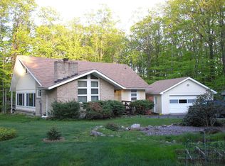 309 Leaf St, Tobyhanna, PA