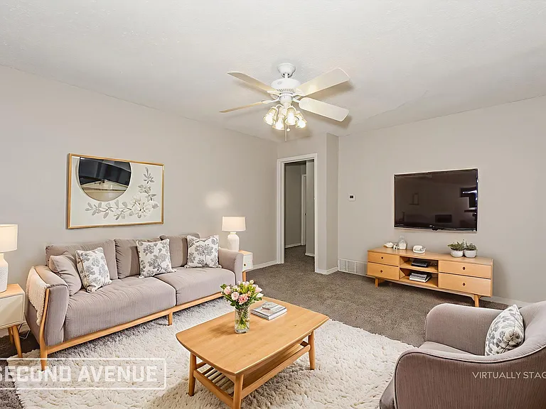 3412 Beth Dr — Photo 2