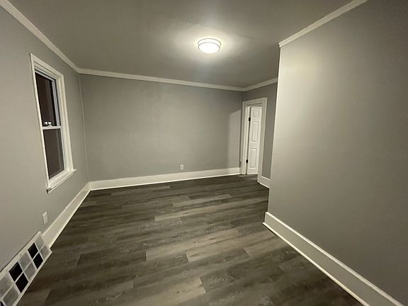 3rd image of 23 Laverack Ave #2