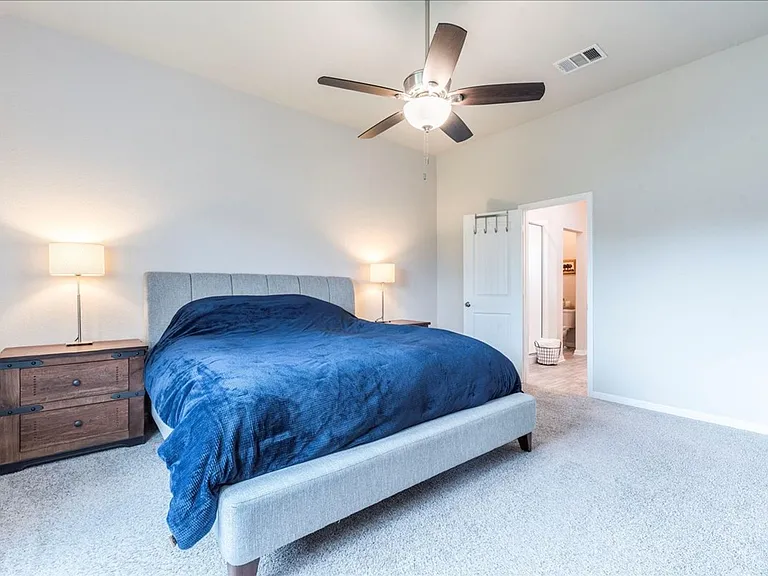 125 Groesbeck Ln — Photo 13