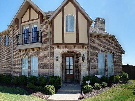1st image of 415 Sir Torin Ln