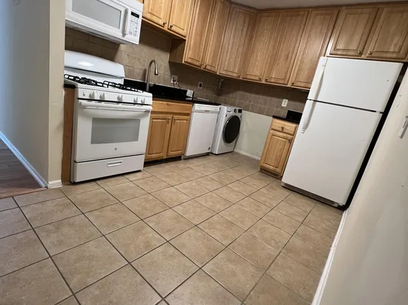 8699 Greenbelt Rd #21, Greenbelt, MD 20770