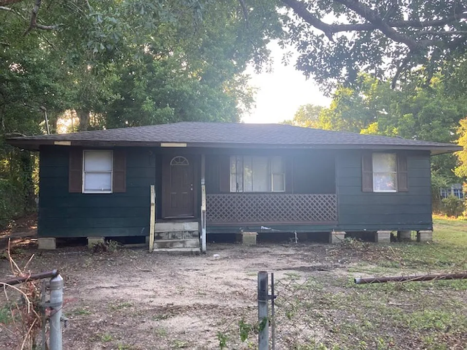 356 Live Oak Ave