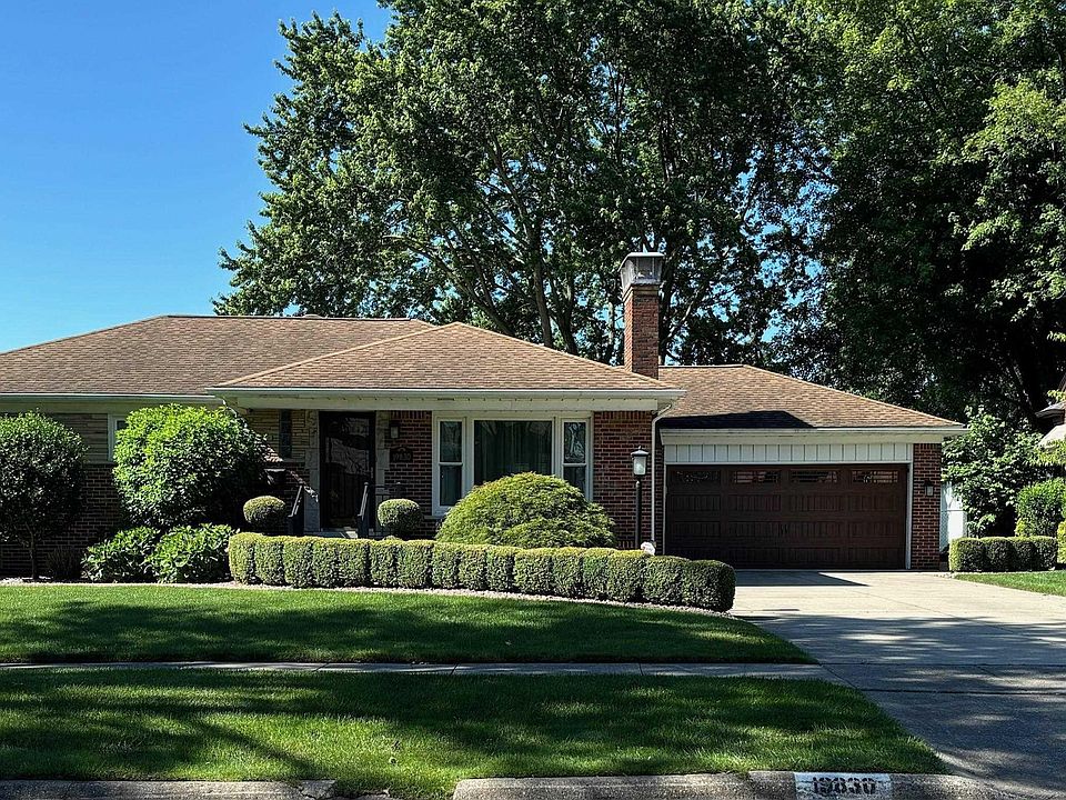 1st image of 19830 Maxine St