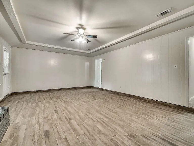 8113 Starnes Rd — Photo 12