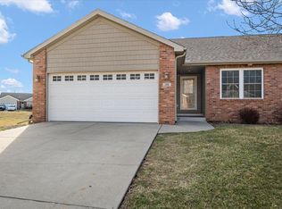 193 Cassidy Rd, Normal, IL 61761