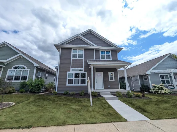 213 Lillehammer Ln, Mount Horeb, WI 53572