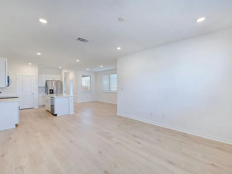 2301 Wallin Bradley Dr — Photo 7