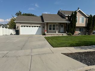 9989 S 3200 W, South Jordan, UT 84095