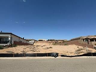 1st image of 2319 13th St SE