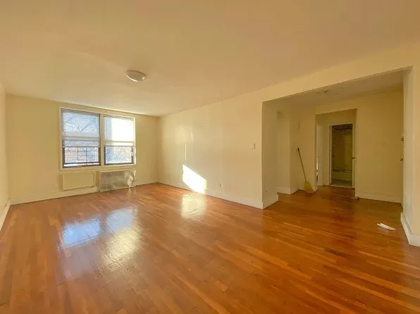 250 Clarkson Avenue image 1 of 8