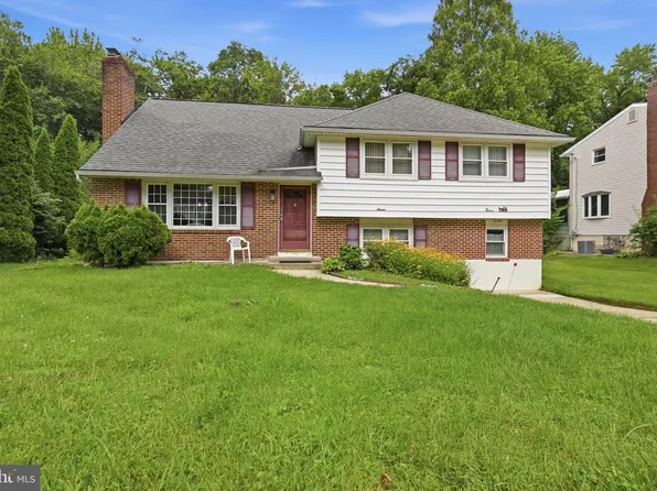 11 Sturbridge Dr, Wilmington, DE 19810