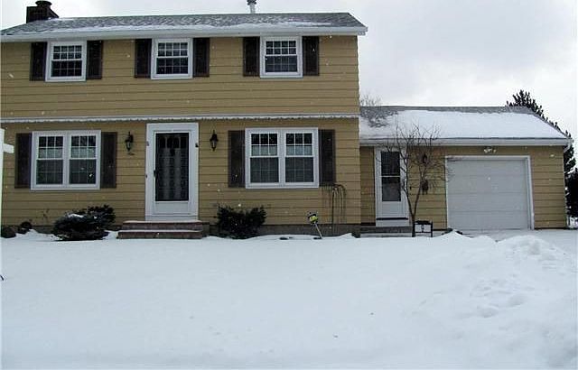 1st image of 9 Meyerhill Cir E