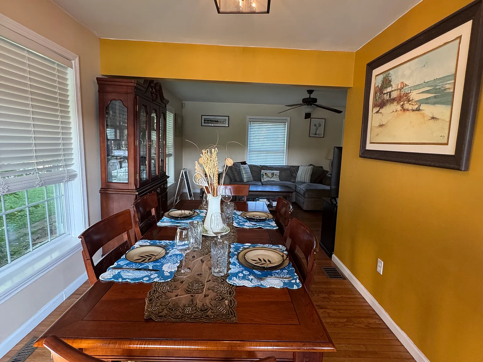 4 bed, 1750 sqft, $3,000 — Photo 4
