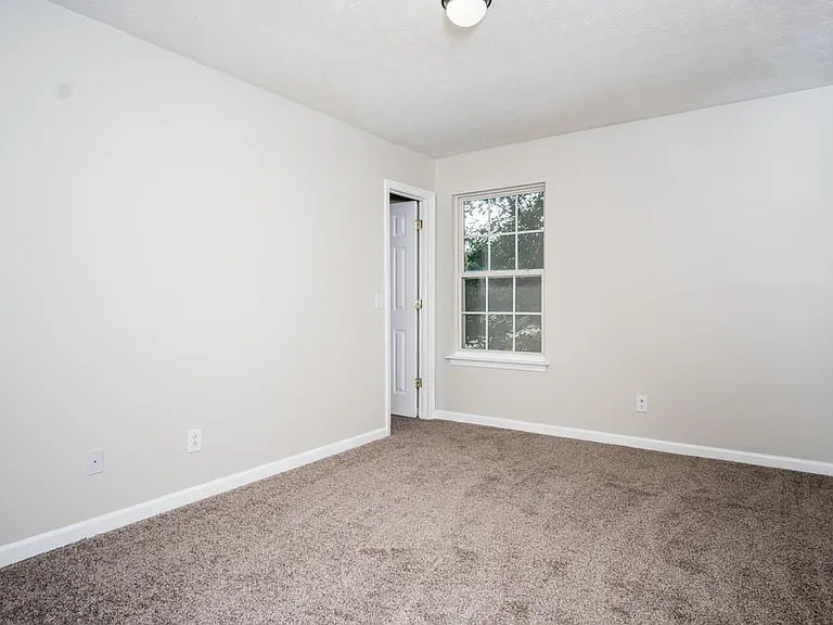 1078 River Plantation Dr — Photo 17