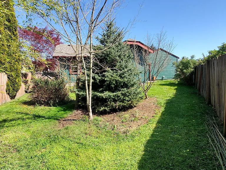 106 Knapp Ln — Photo 24