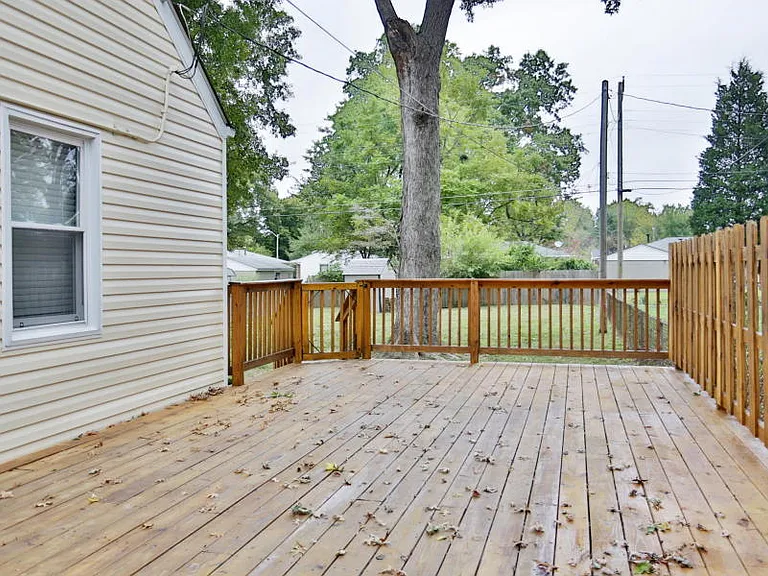 609 Marquette Dr — Photo 6