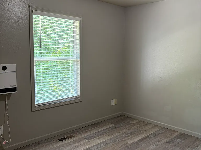 501 Pine St #A — Photo 15