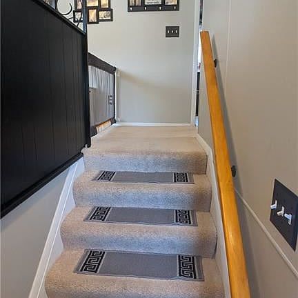 4th image of 3 Grantwood Dr