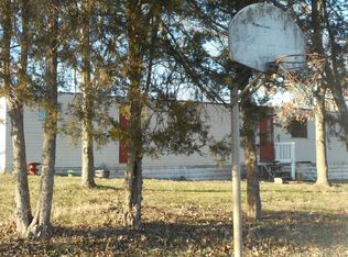 2 Waits Rd, Cynthiana, KY 41031