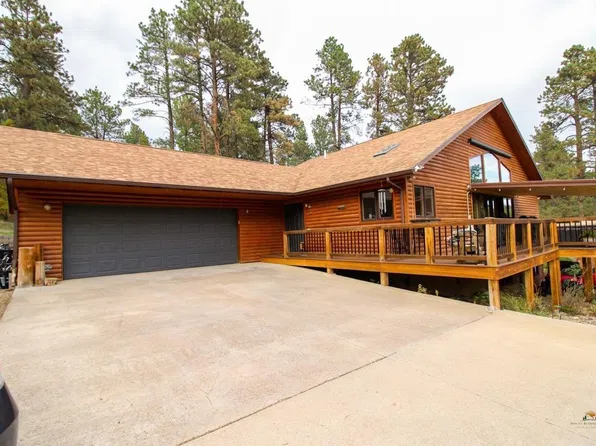 12176 Bluebird Ct, Sturgis, SD 57785