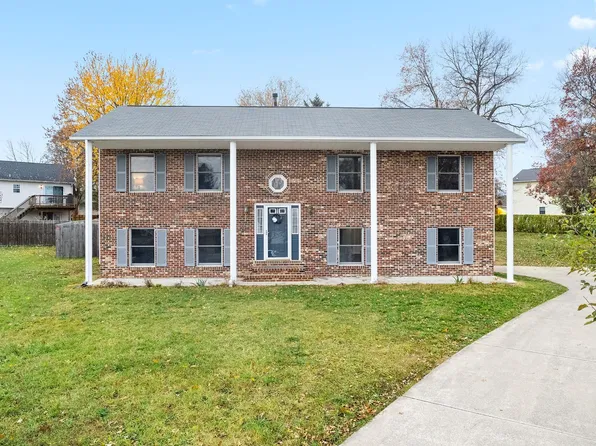 123 Ian Ct, Stephens City, VA 22655