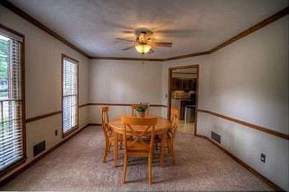 3rd image of 1891 Travers Cir