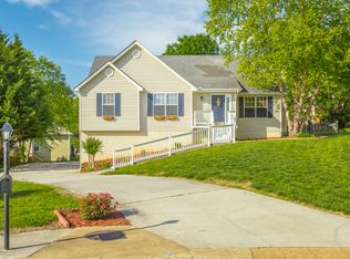 8122 Hamilton Mill Dr, Chattanooga, TN 37421