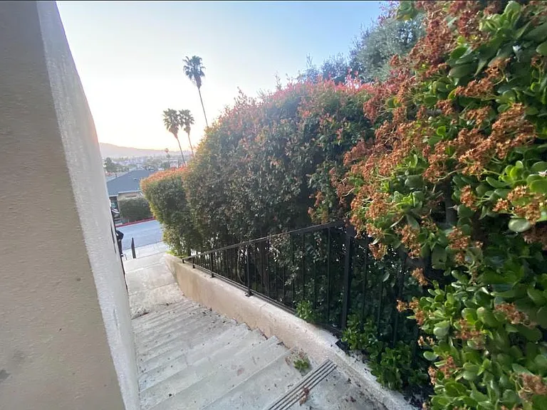 922 Osceola St — Photo 12