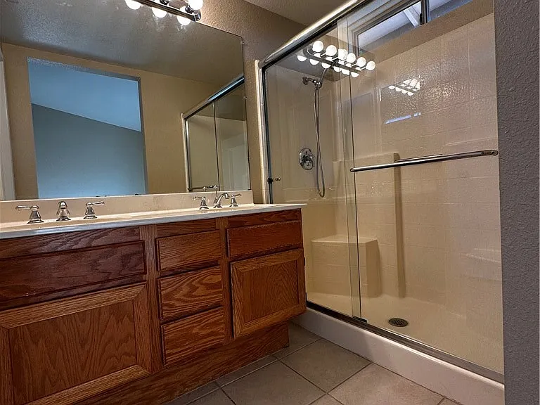 29267 Summerset Dr — Photo 8